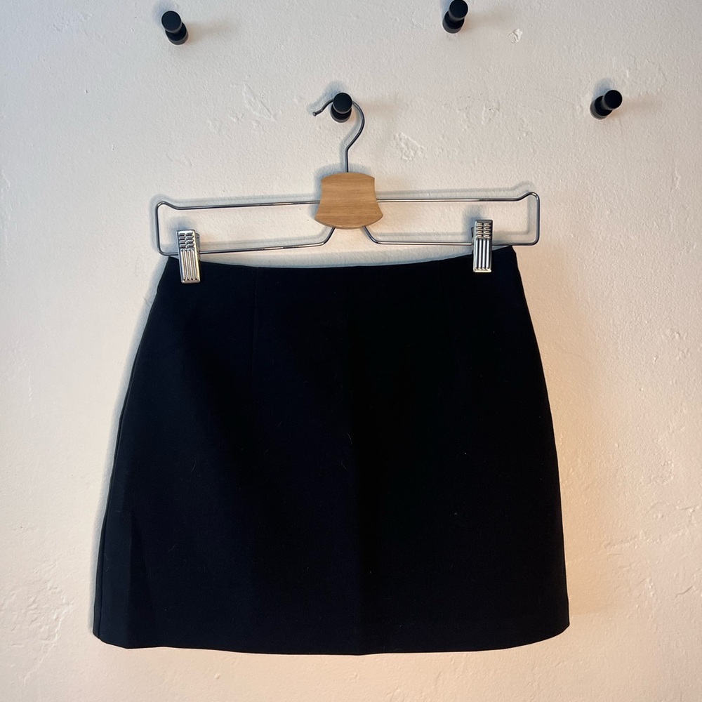Abercrombie Scarlett mini skort - Picture 2 of 4